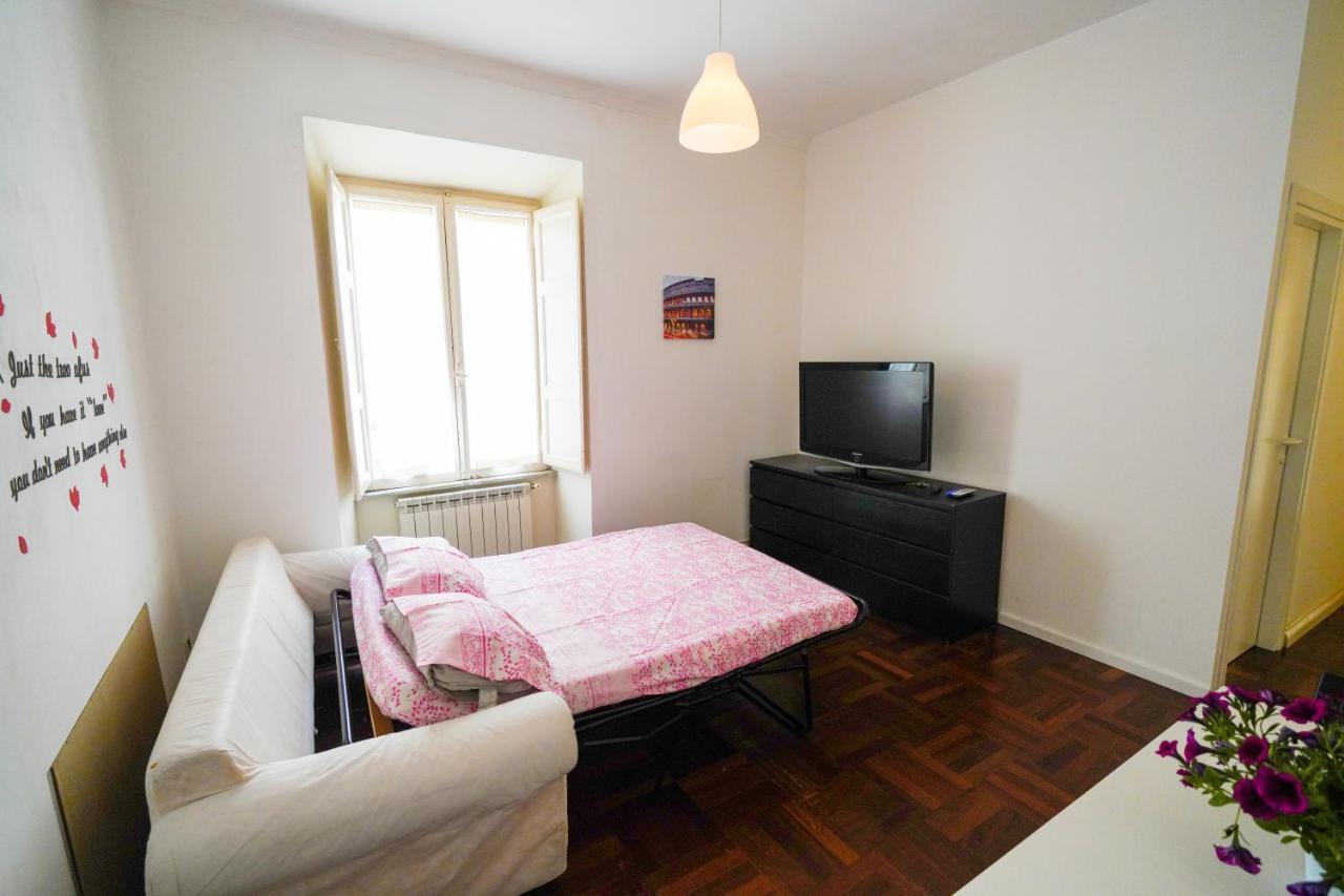 Holiday House Naiadis Roma Exterior foto